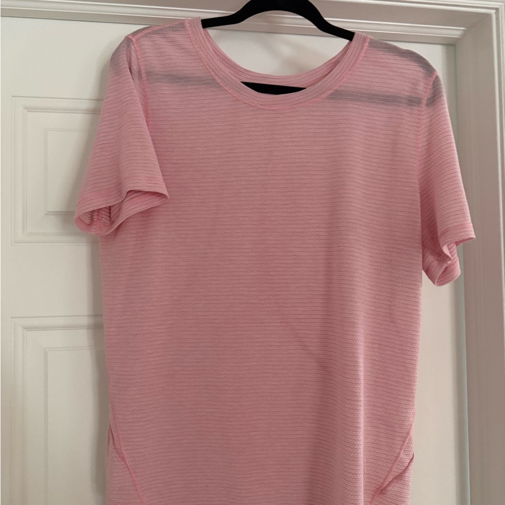 Light Pink Mesh Lululemon Swiftly Tech - Sz 16